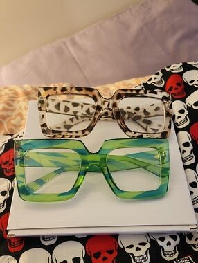 Square Oversized Sunglasses - Green & Tortoiseshell